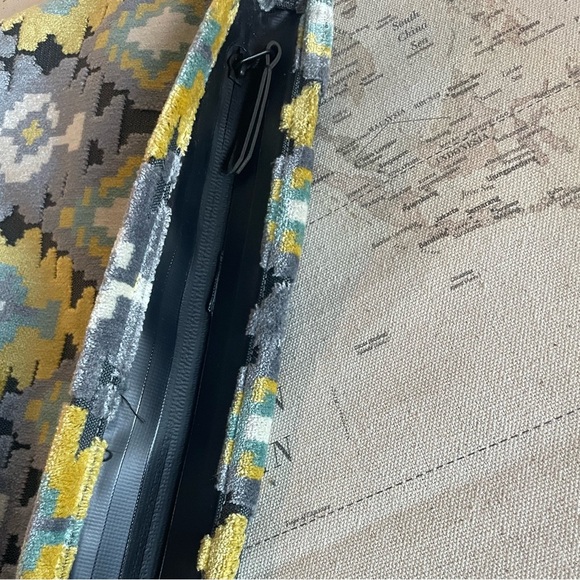 Soulucean Ikat Wet Dry Bag OS Colorful Patterned Clutch For Beach/Travel… - Picture 7 of 11